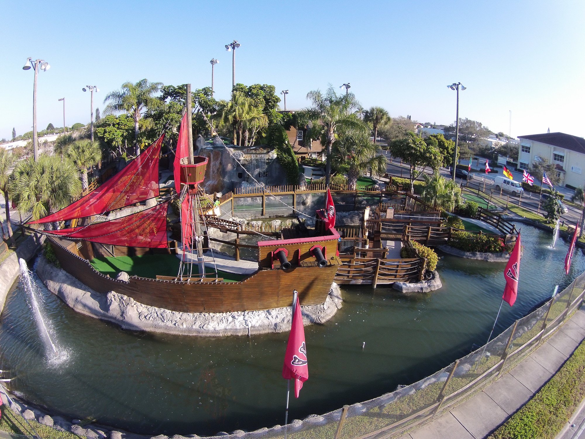 Smugglers Cove Adventure Golf