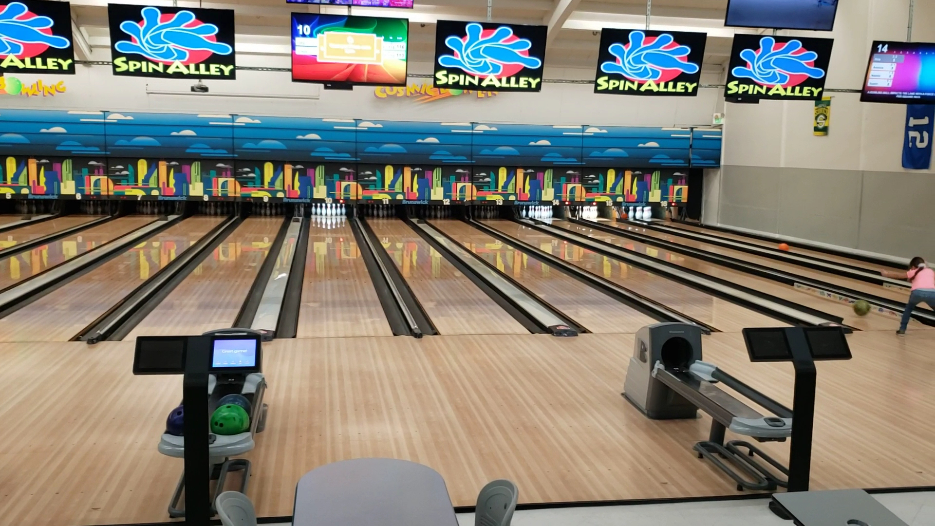Spin Alley Bowling photo 2