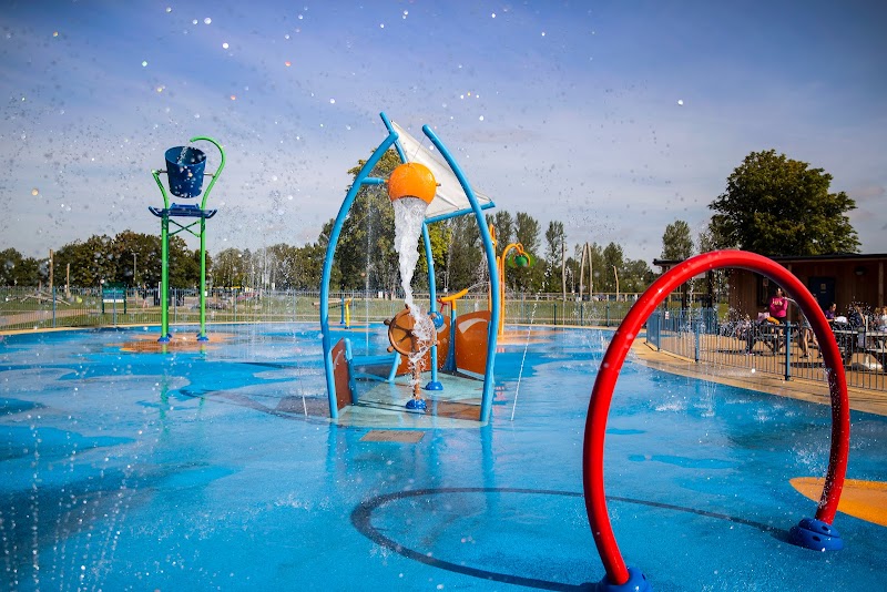 Splash 'n' Play