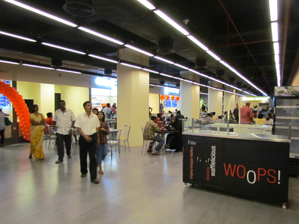 Star Cinemas, Century Mall photo 2