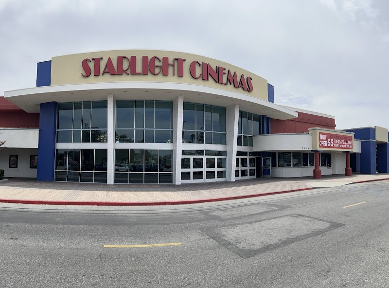 Starlight Cinemas Lakewood Center photo 2