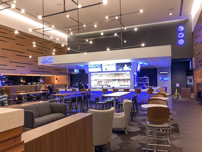 Studio Movie Grill photo 3