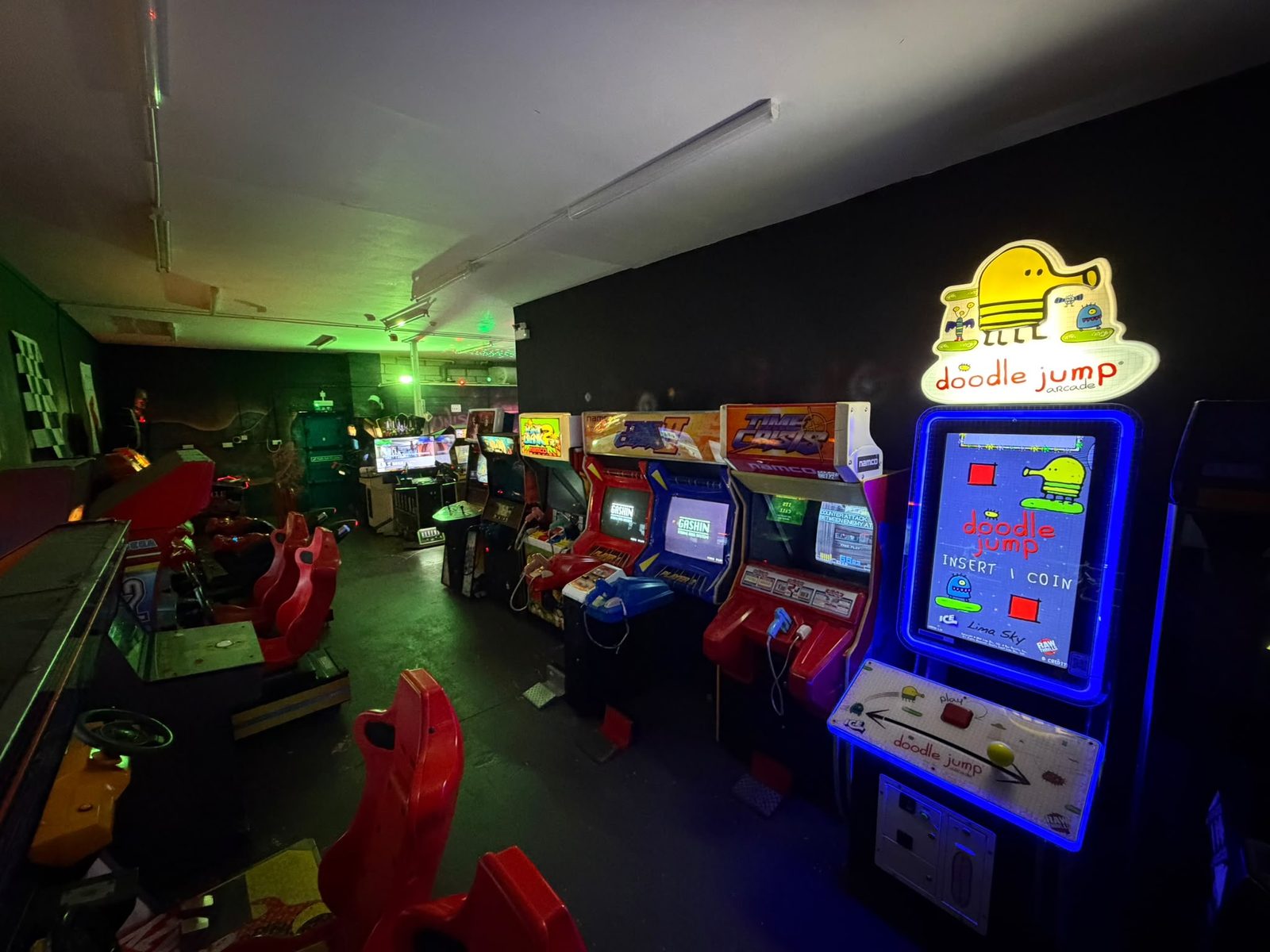 Insanity Arcade Newton Abbot photo 4