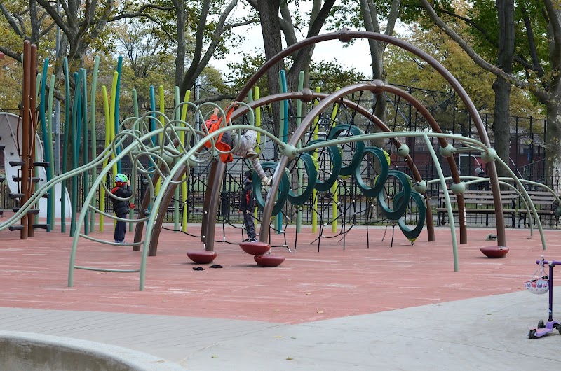 Sunset Park Playground photo 2
