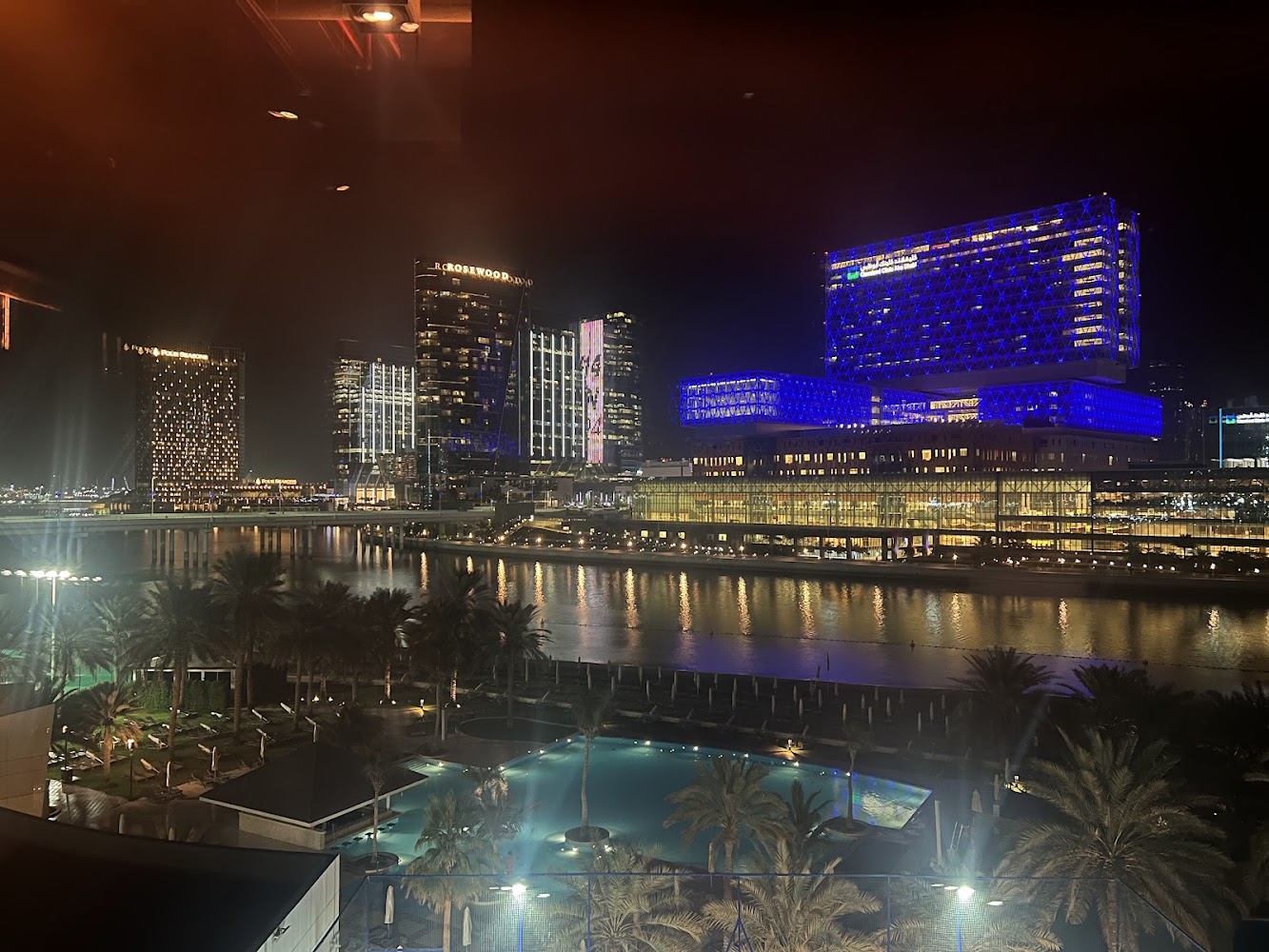 Swimming pool photo 2