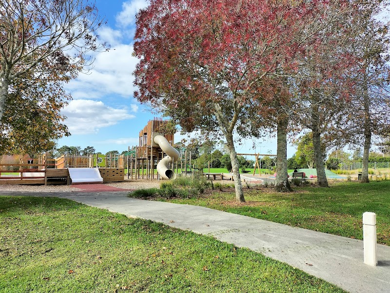 Tūhura Playground photo 3