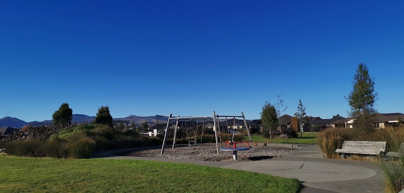 Tautoru Park Playground photo 2
