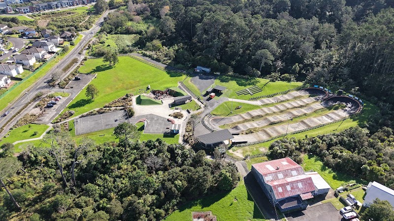 Te Rangi Hiroa Youth Park Adventure Playground photo 2