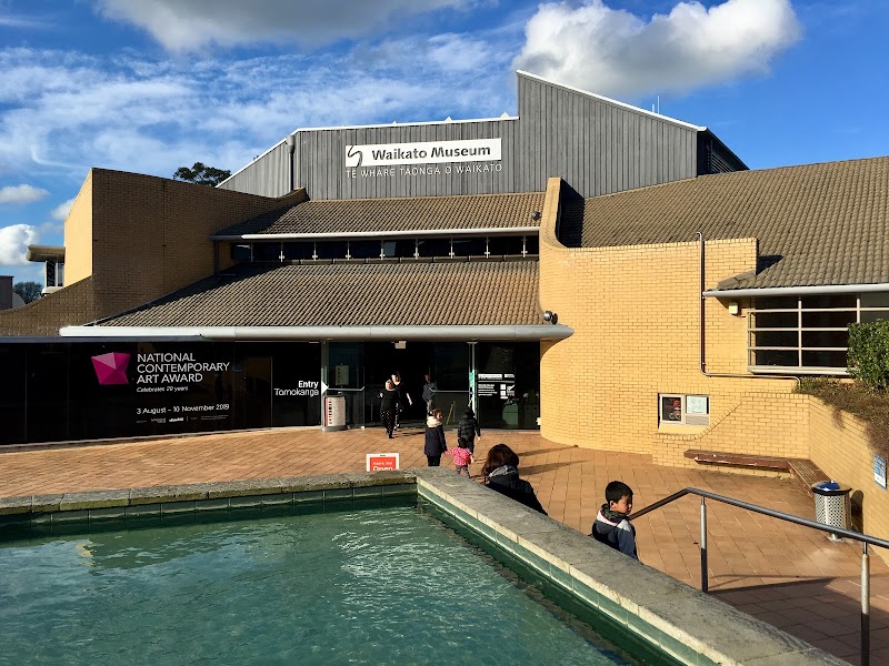 Te Whare Taonga o Waikato Museum & Gallery photo 2