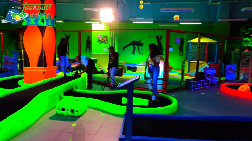 Tee & Putt Mini Golf photo 3