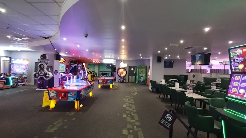Tenpin Harlow photo 3