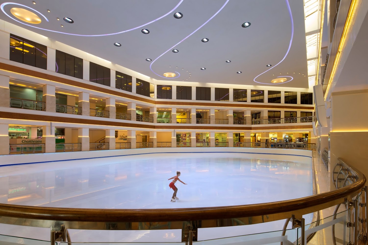 The Galleria Ice Rink - Hyatt Regency Dubai photo 2