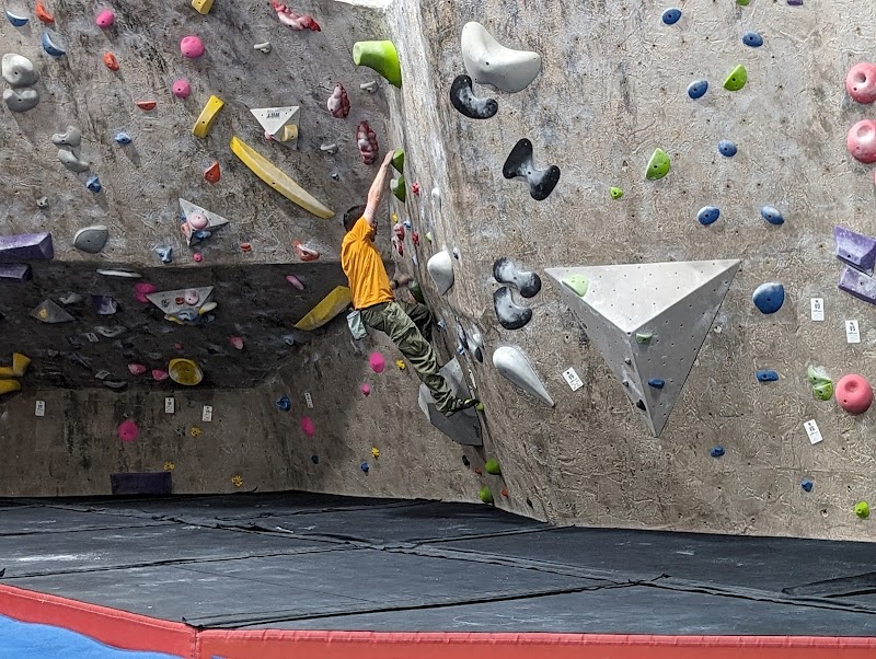 The Gravity Vault - Upper Saddle River, NJ photo 2