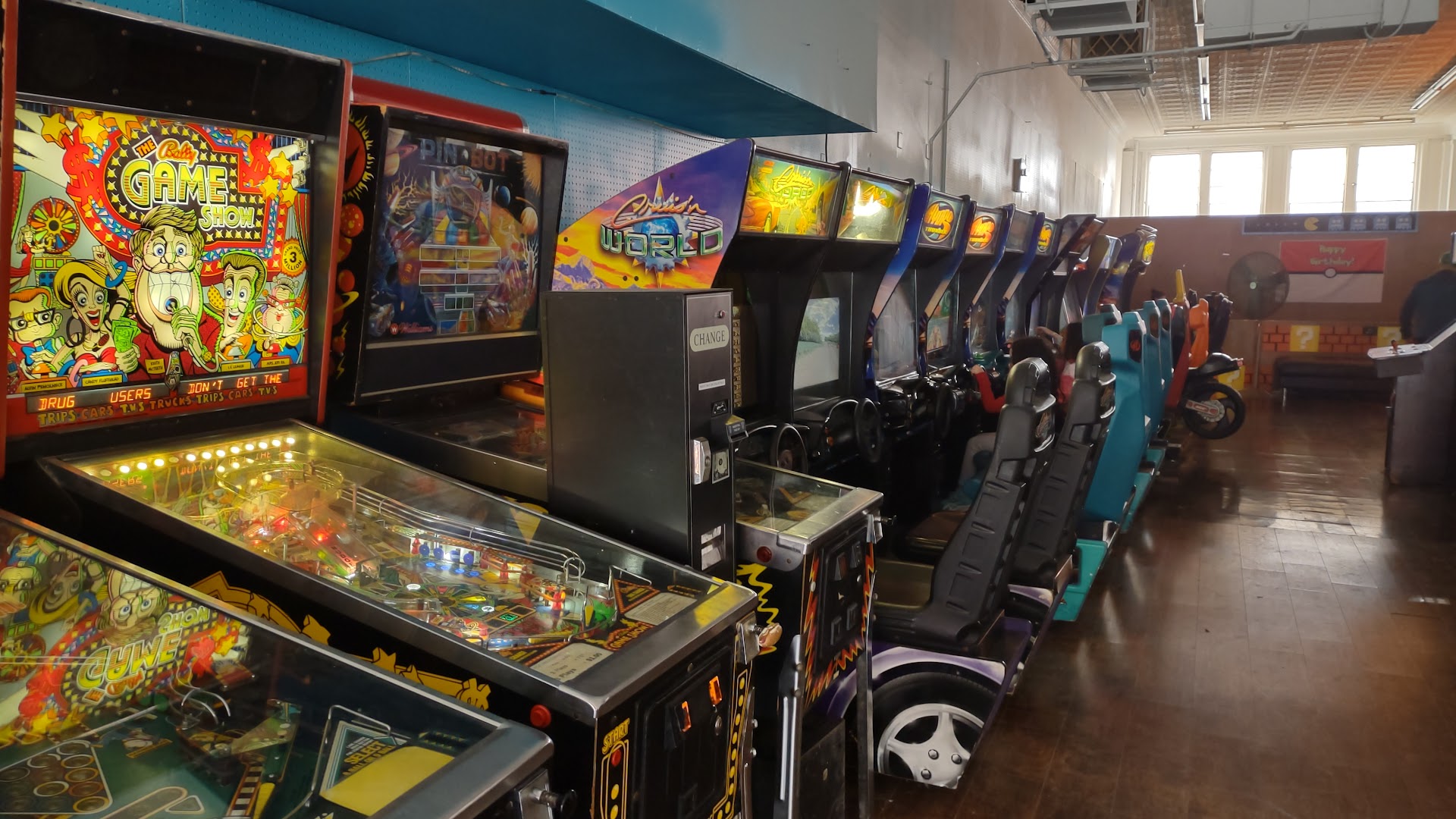The Retro-Cade Arcade photo 3