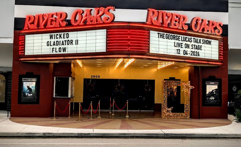 The River Oaks Theatre photo 2