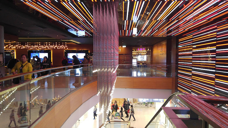 the sky (Bestarfilm Cinemas)