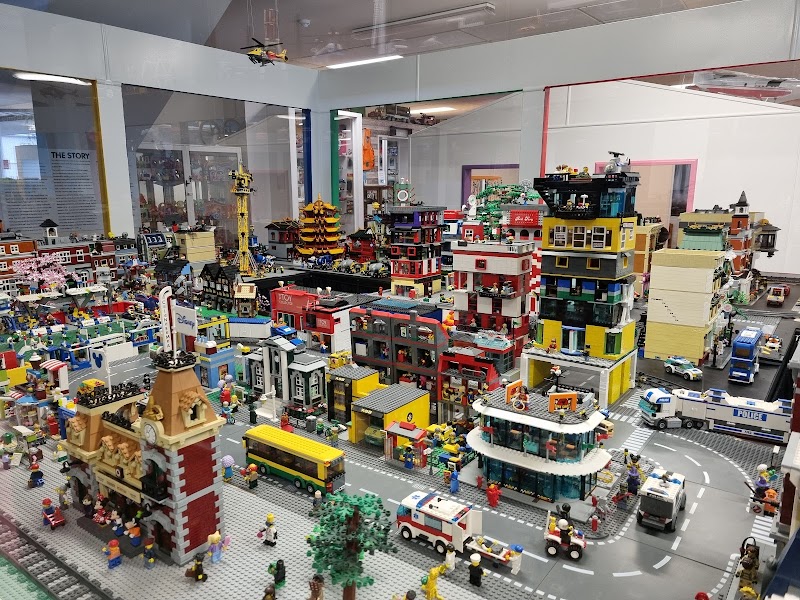 The Toy Collector photo 2