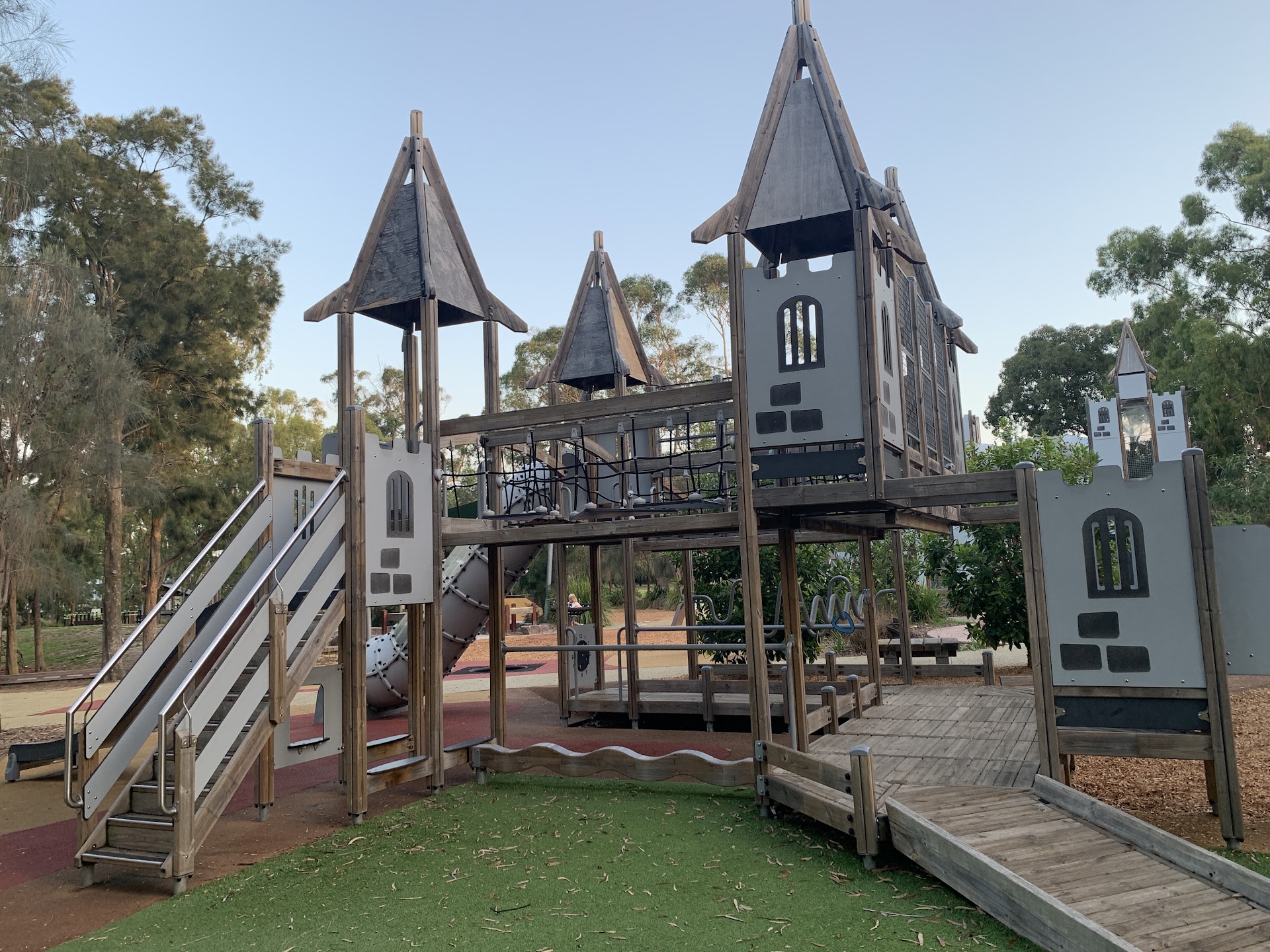 Thomas Street South Reserve Playground photo 3