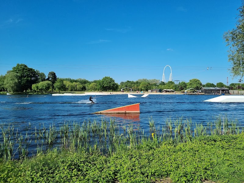 Thorpe Lakes UK photo 3