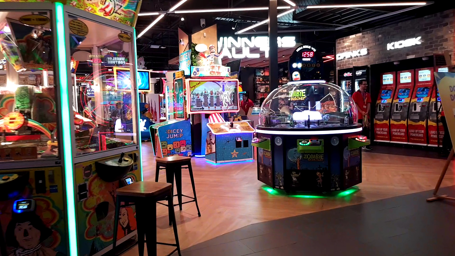 Timezone Highpoint photo 2