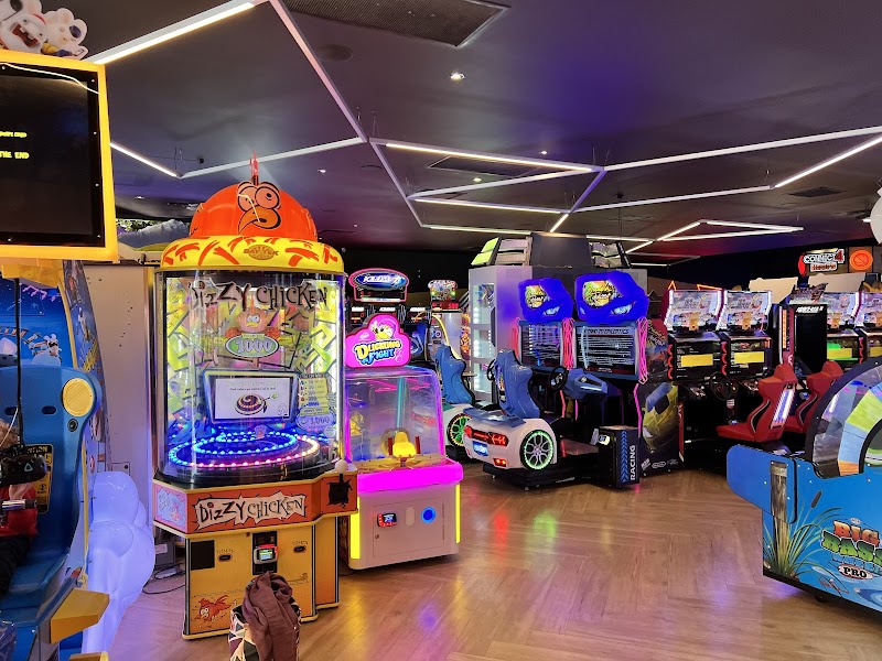 Timezone & Zone Bowling Clayton photo 3