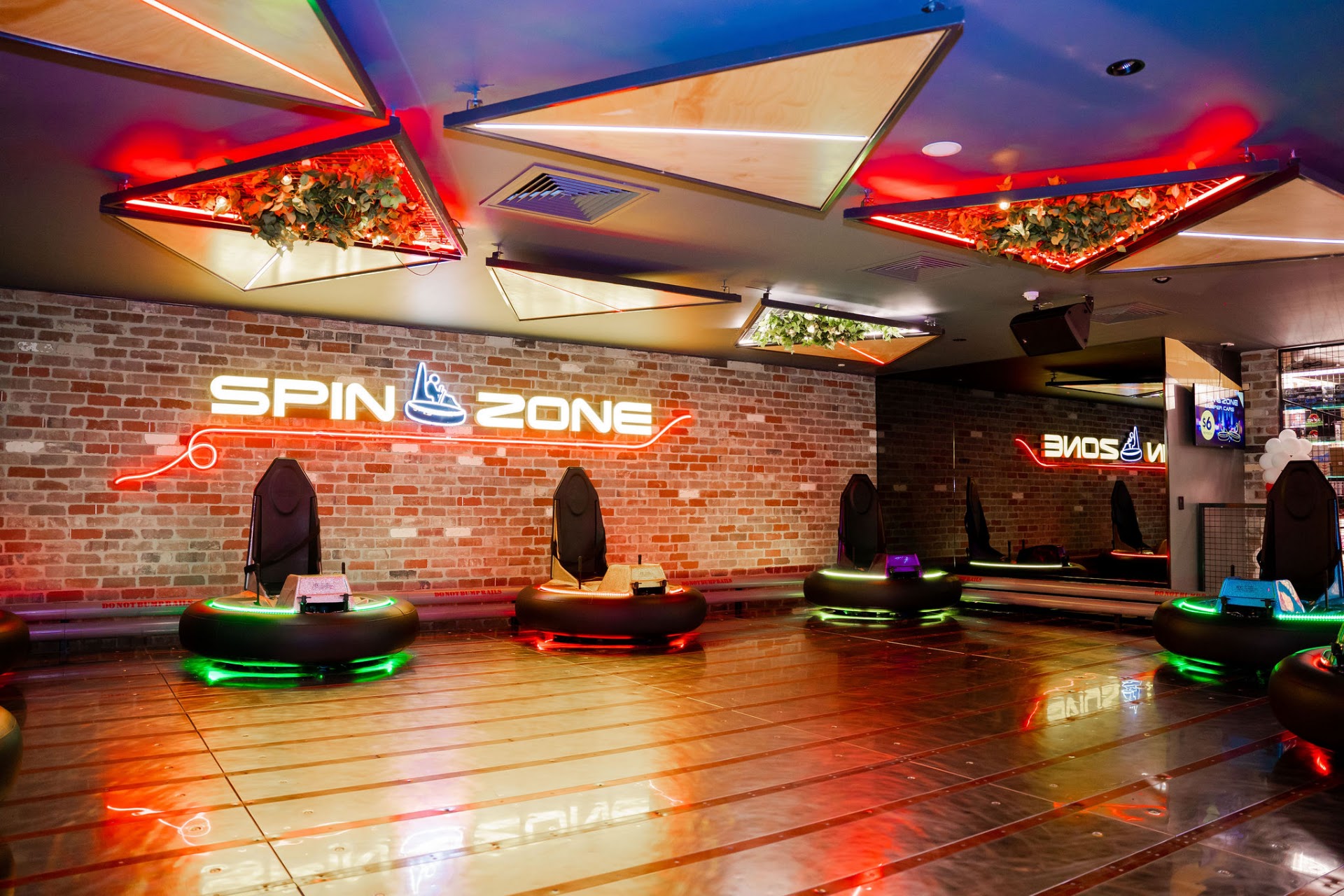 Timezone & Zone Bowling Dee Why photo 3