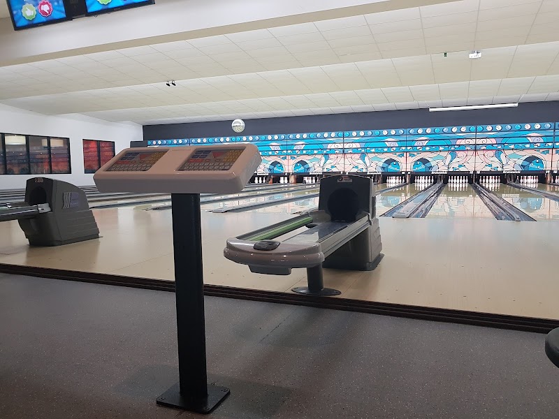 Timezone & Zone Bowling Illawarra photo 2