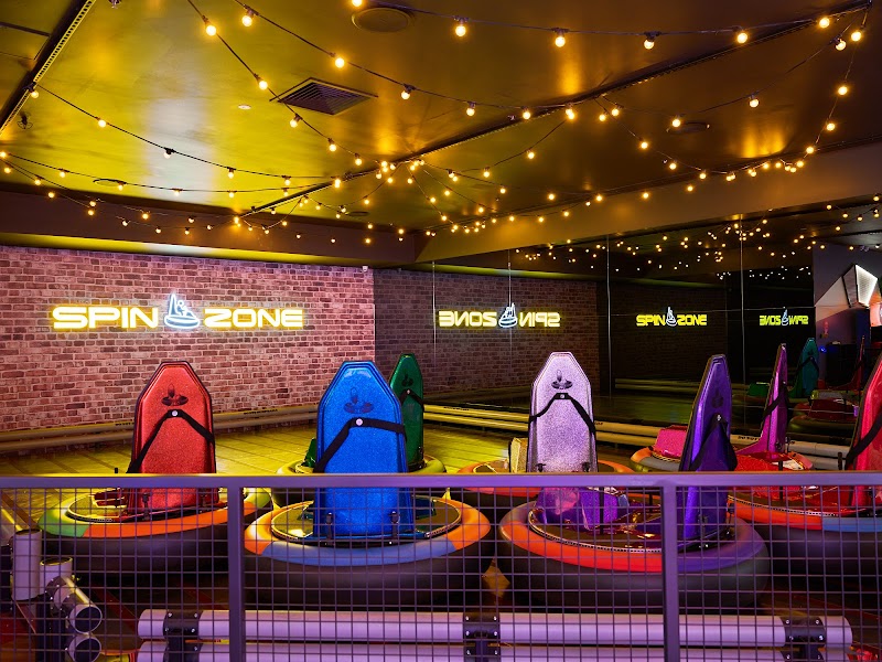 Timezone & Zone Bowling Watergardens photo 3