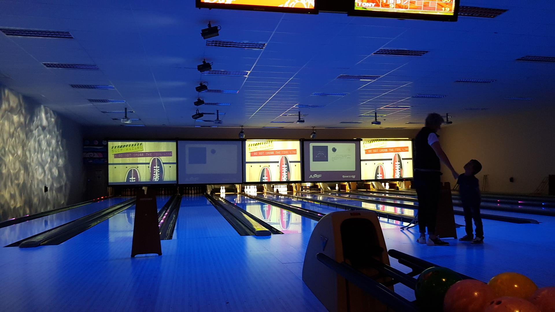 Timezone & Zone Bowling Woodville photo 3