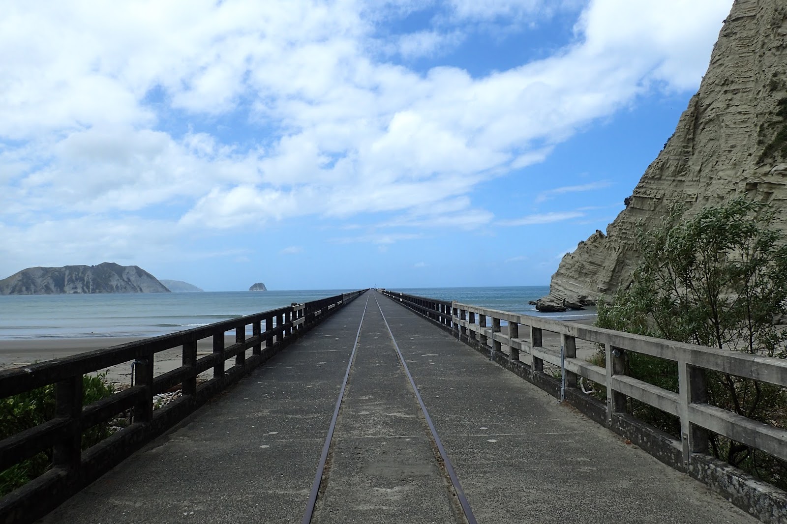 Tolaga Bay Wharf photo 2