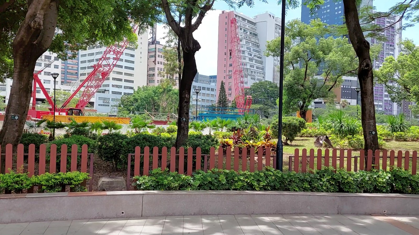 Tuen Mun Park photo 3