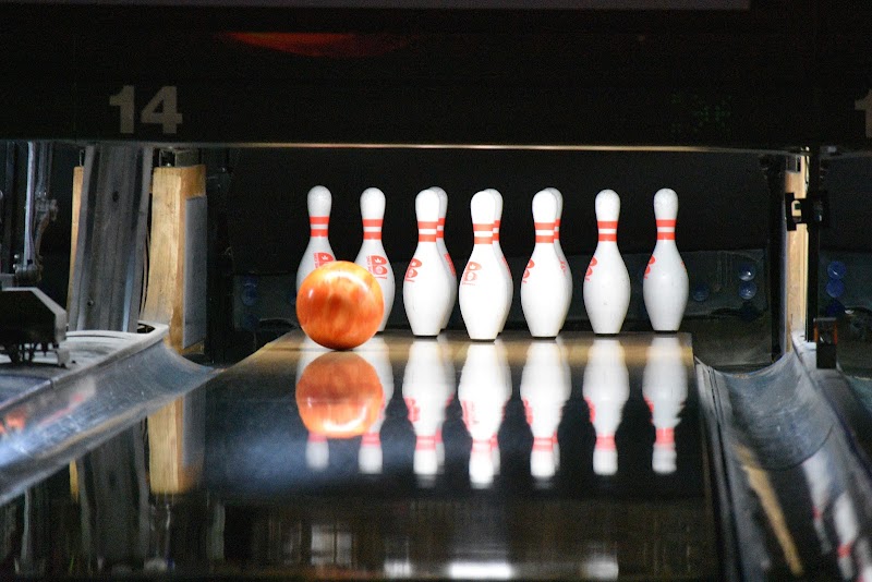 Ultra Lanes Massapequa