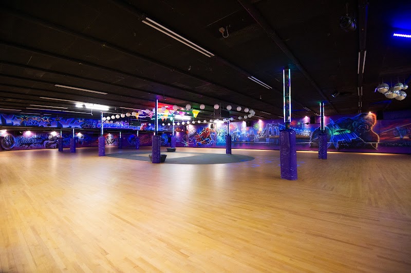 United Skates of America Roller Skating Massapequa photo 2
