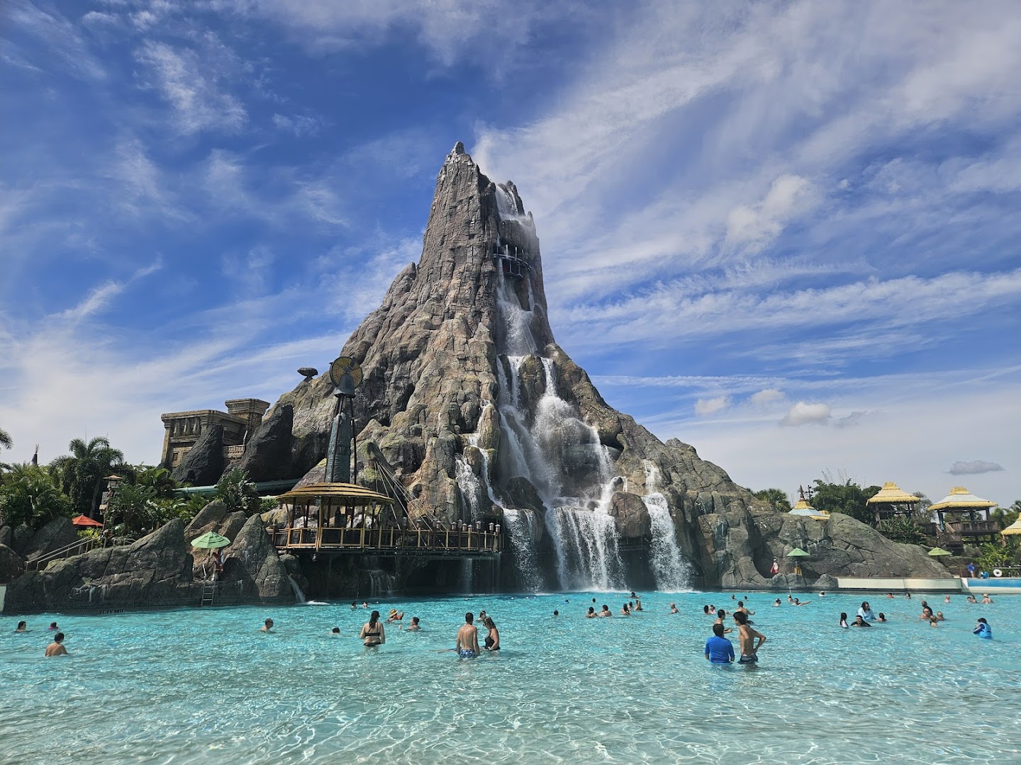 Universal Volcano Bay