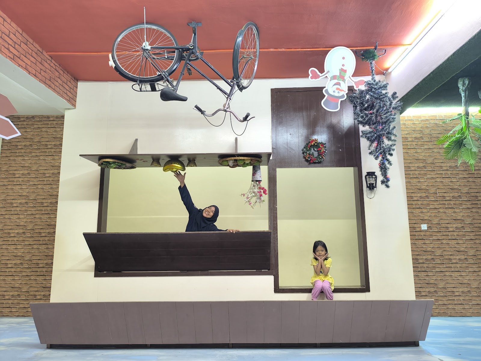 Upside Down House Melaka photo 3