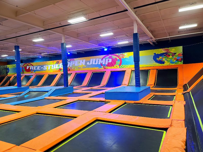 Urban Air Trampoline and Adventure Park photo 2