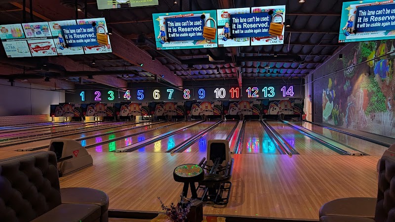 Valley View Lanes