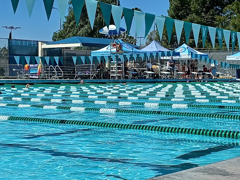 Van Nuys / Sherman Oaks Aquatic Center photo 3