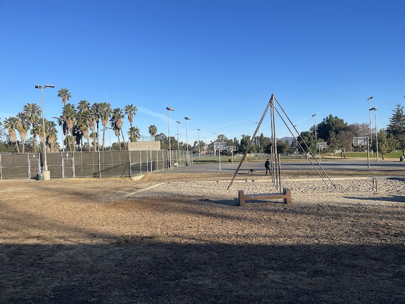 Van Nuys/Sherman Oaks Recreation Center photo 3
