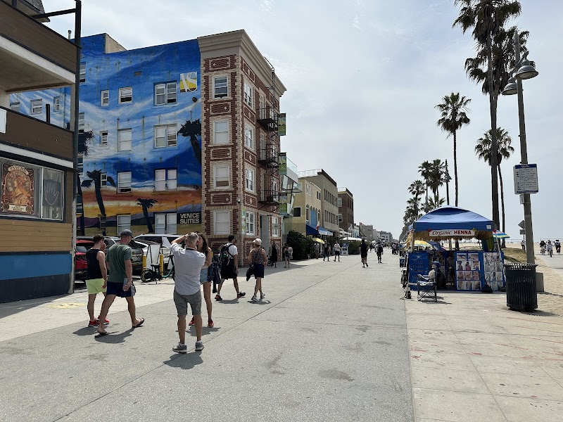 Venice Beach Playground photo 3