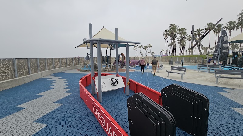 Venice Oceanview Park photo 3