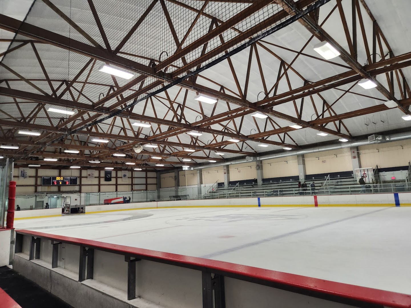 Veterans Memorial Rink