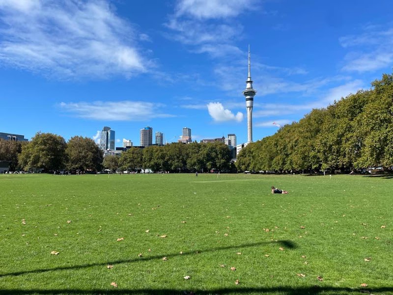 Victoria Park photo 2