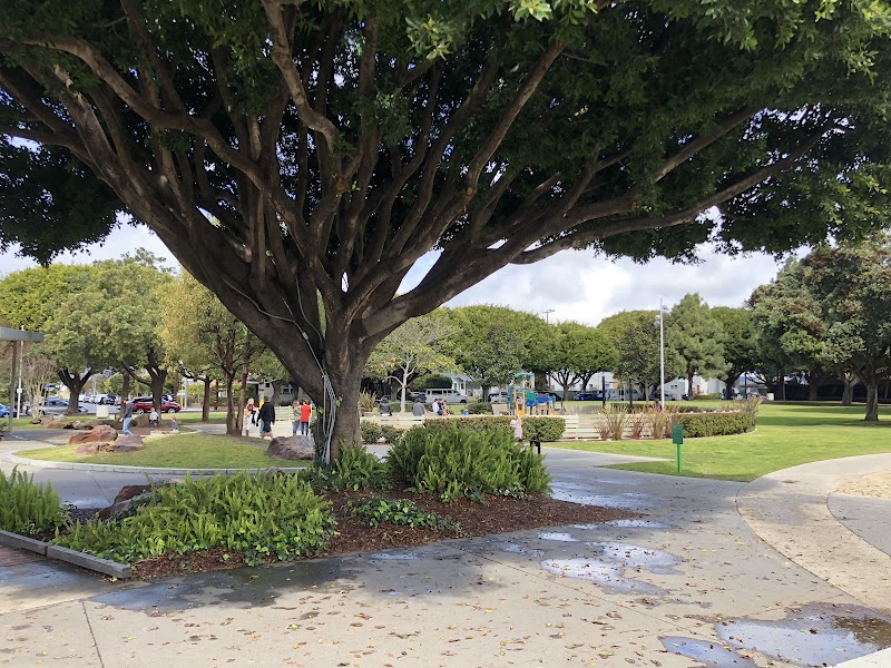 Virginia Avenue Park photo 3