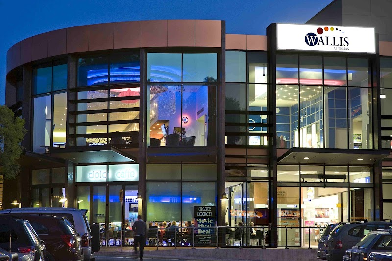 Wallis Entertainment Mitcham photo 2
