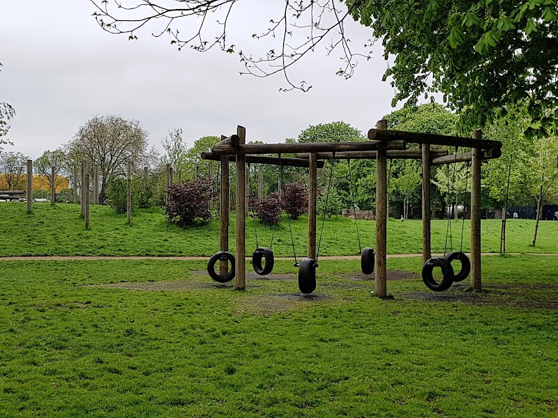 Wandle Park photo 2