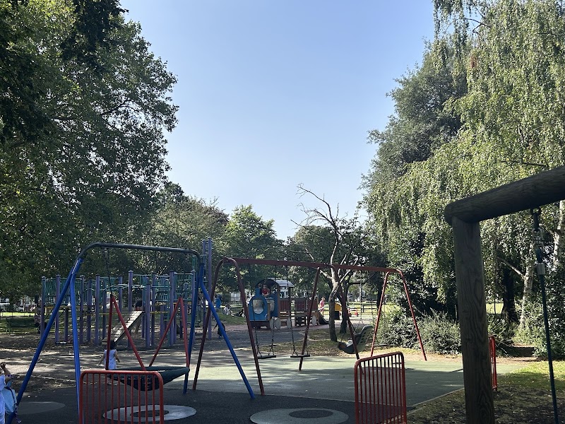 Wandsworth Park Playground photo 3