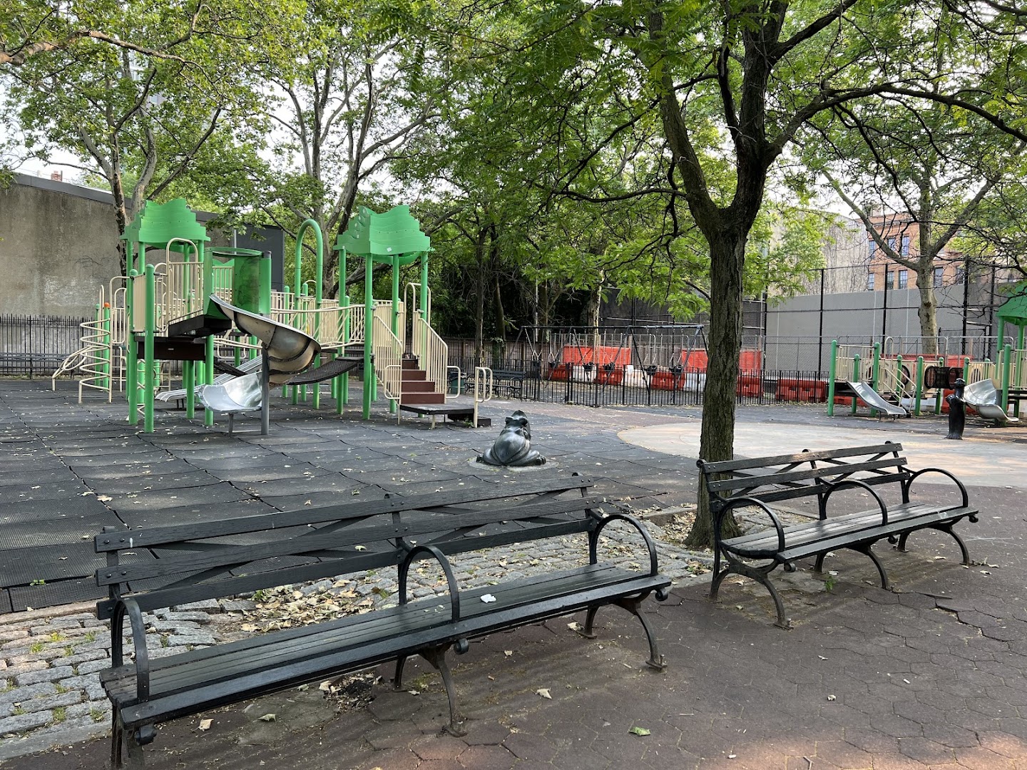 Photo of Washington Hall Park in New York