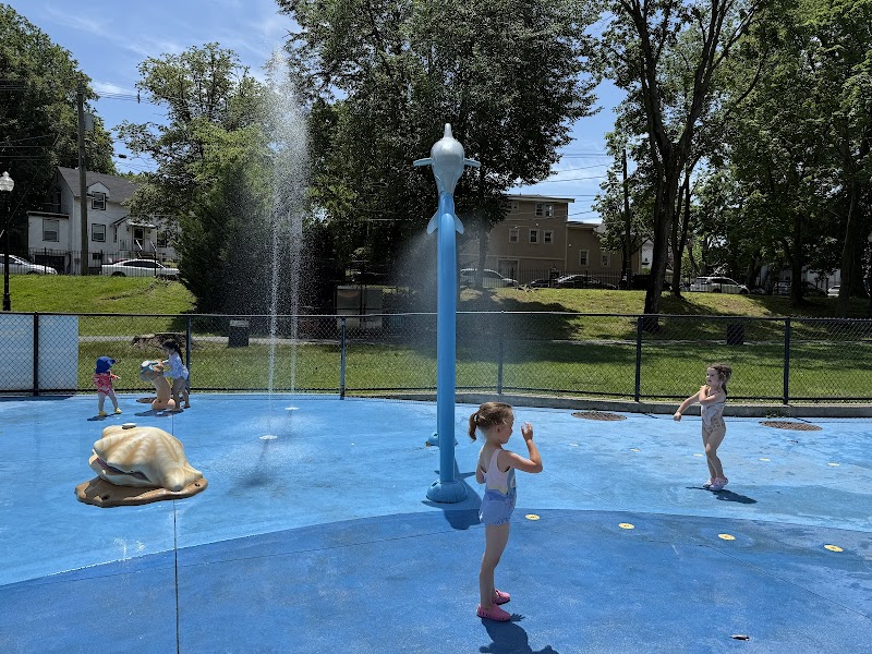 Water Spray Park photo 2