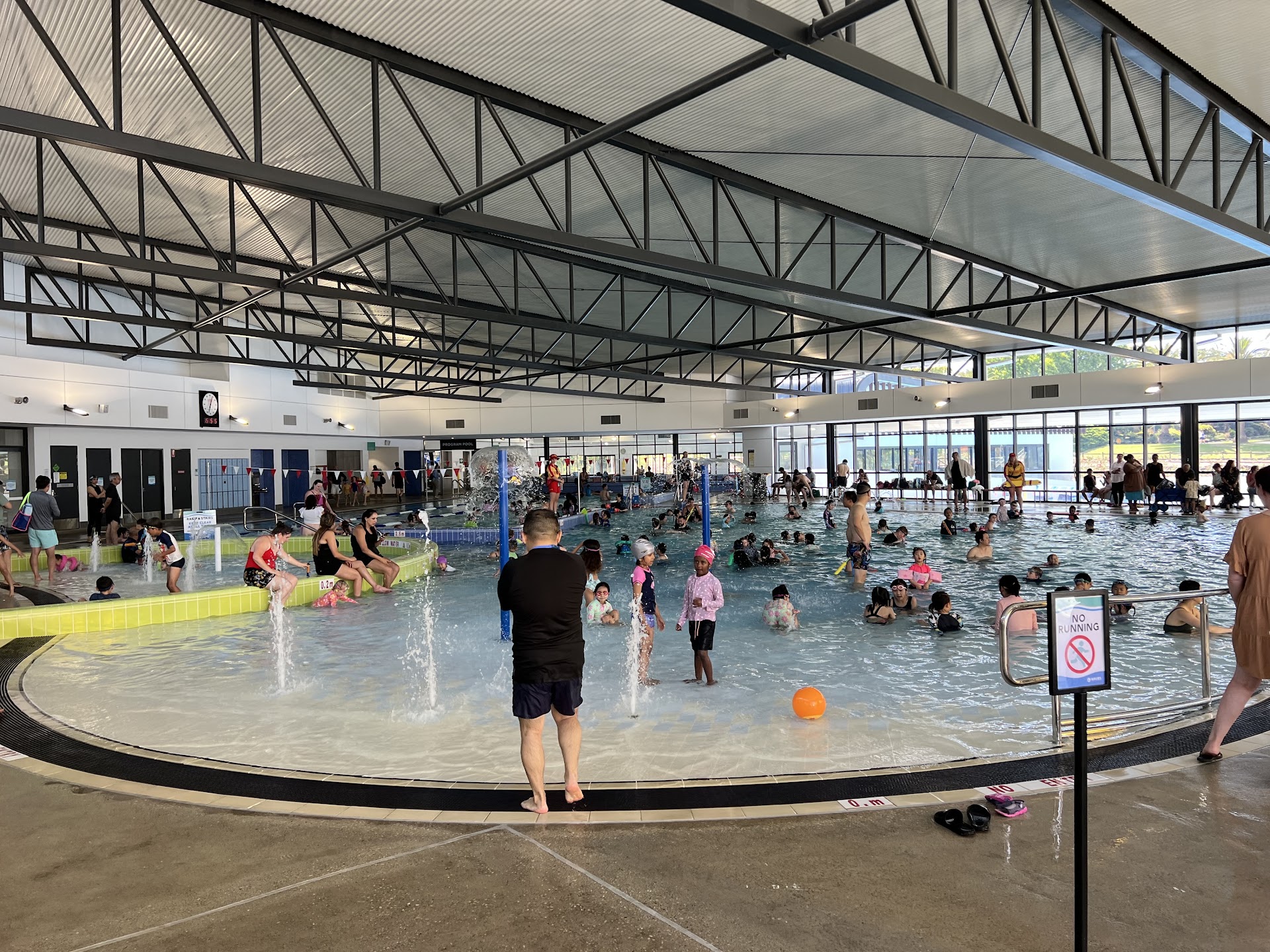 Waves Fitness & Aquatic Centre, Baulkham Hills photo 2